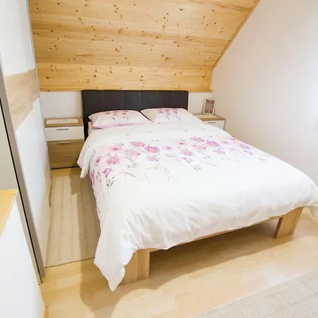 Holiday home Sunny Two Bedroom Retreat In Beautiful Bizeljsko - Two Bedroom Bizeljsko