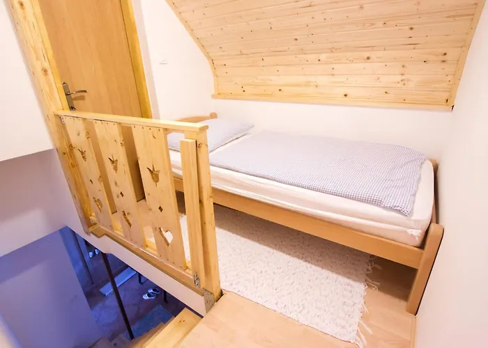 Semesterbostad Sunny Two Bedroom Retreat In Beautiful Bizeljsko - Two Bedroom Bizeljsko